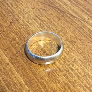 Vintage 925 Sterling ibbth wedding band